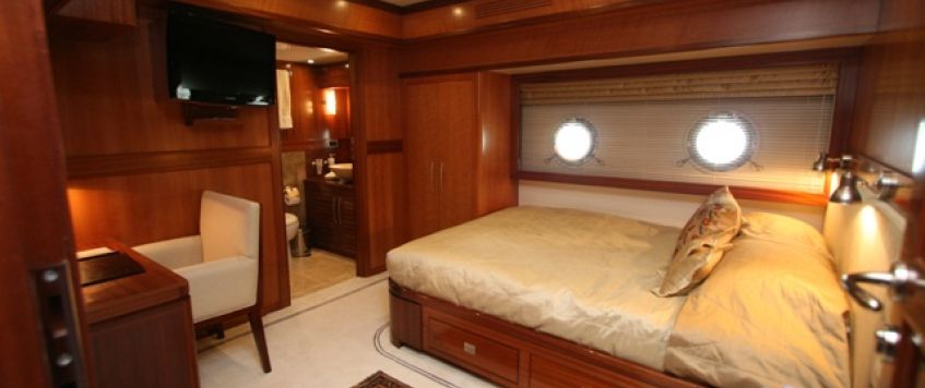 C-HULL-MACH YCH (MCA) SHORT RANGE 39 METERS STEEL TRADITIONAL GULET